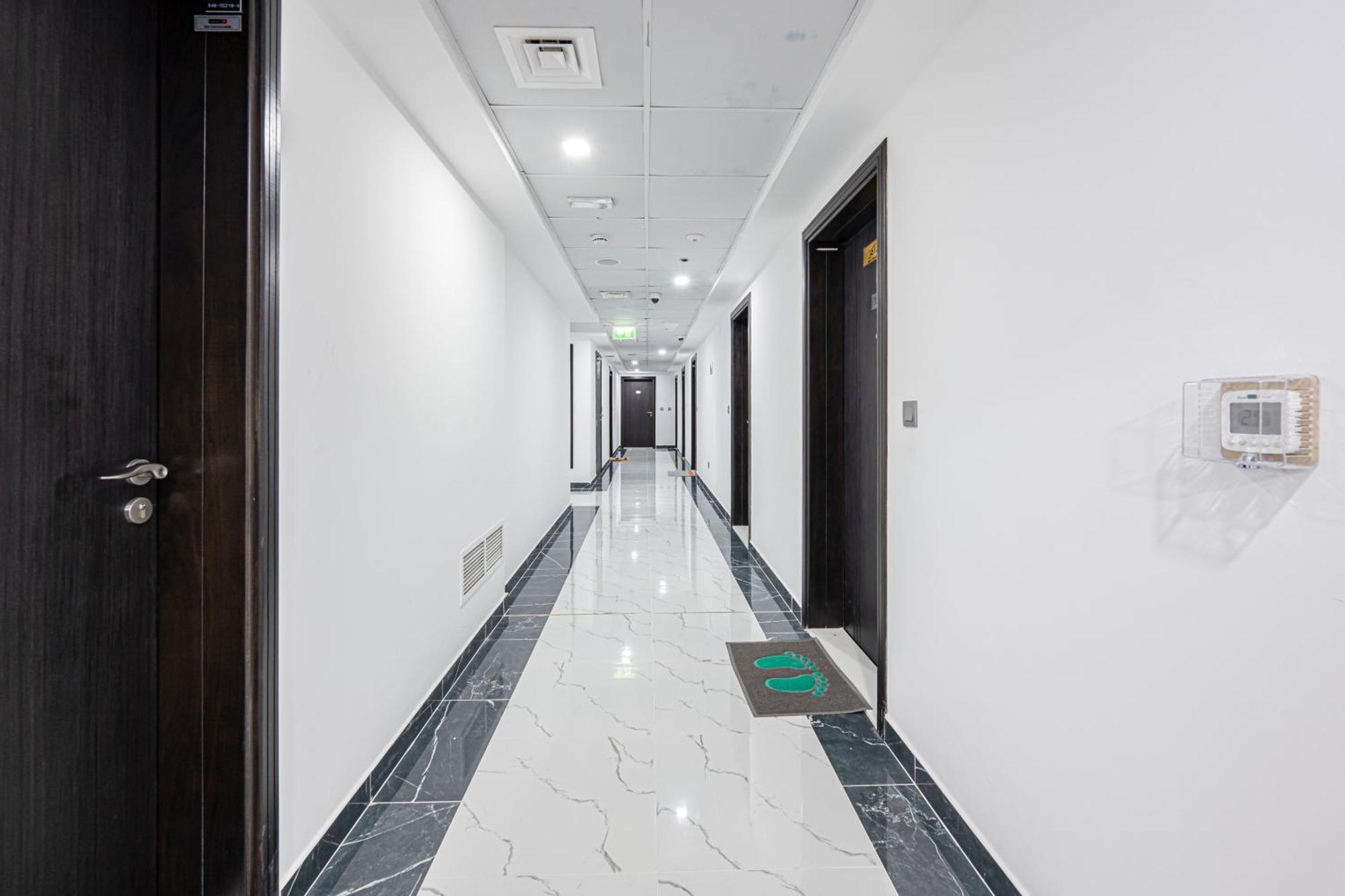 Appartamento Elegant Escape In The Heart Of Dubailand
